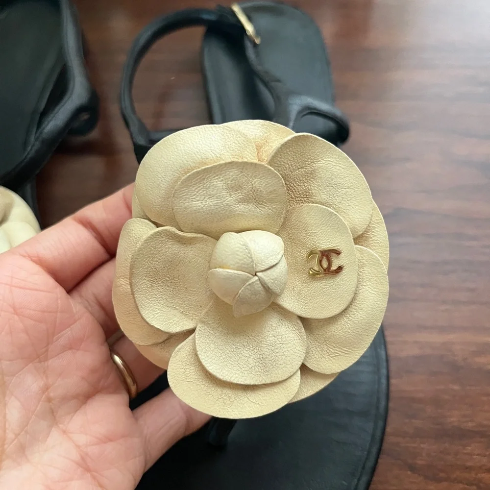 CHANEL Black and Cream Camellia Sandals